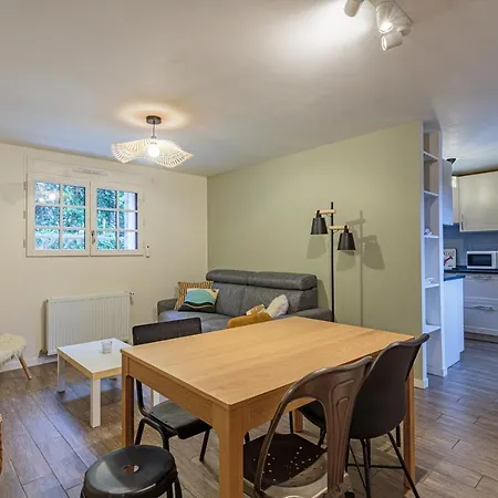 Entierement Renove Proche Des Commerces Apartmán *